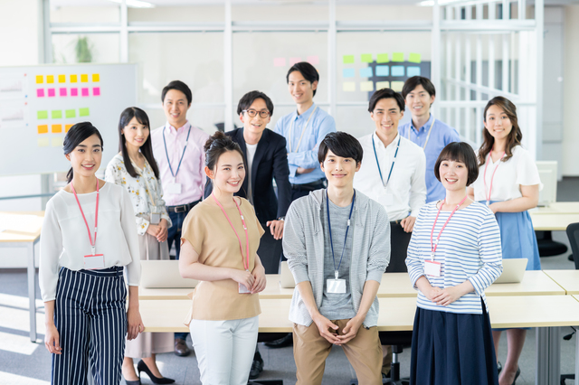 バックオフィスの仕事内容を職種別に解説！平均年収や魅力、大変さは？