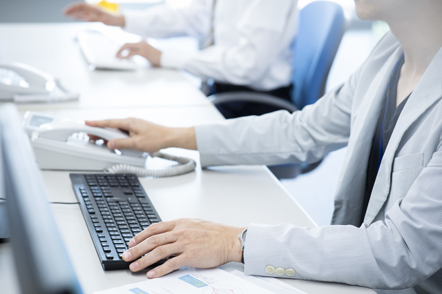 安否確認システムとは？導入メリットと選び方を解説