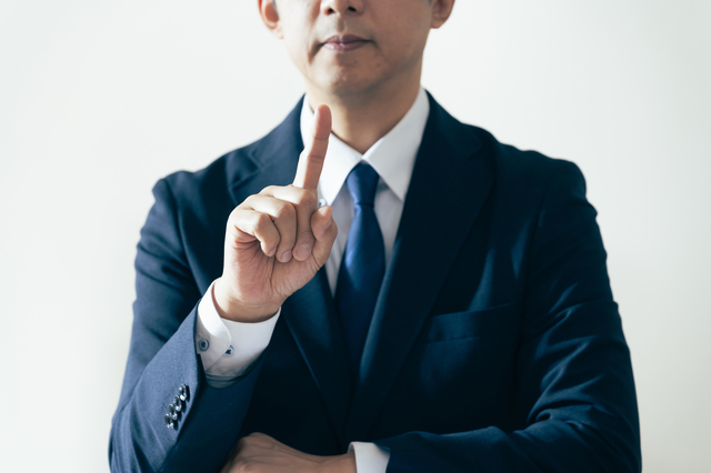 財務の職務経歴書には書き方のコツがある！実績やスキル、自己PRのポイントを解説