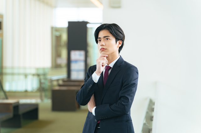 社会保険労務士の転職は難しい？市場動向やおすすめの転職先を解説