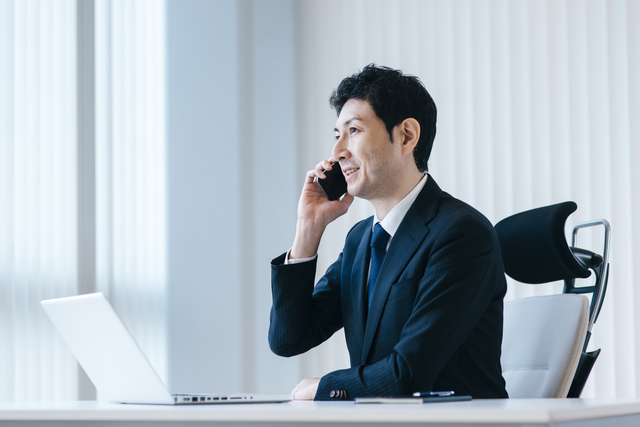 【弁護士解説】金融業界における法務とは？金融に関する法務の特色、種類、主な業務内容などを解説