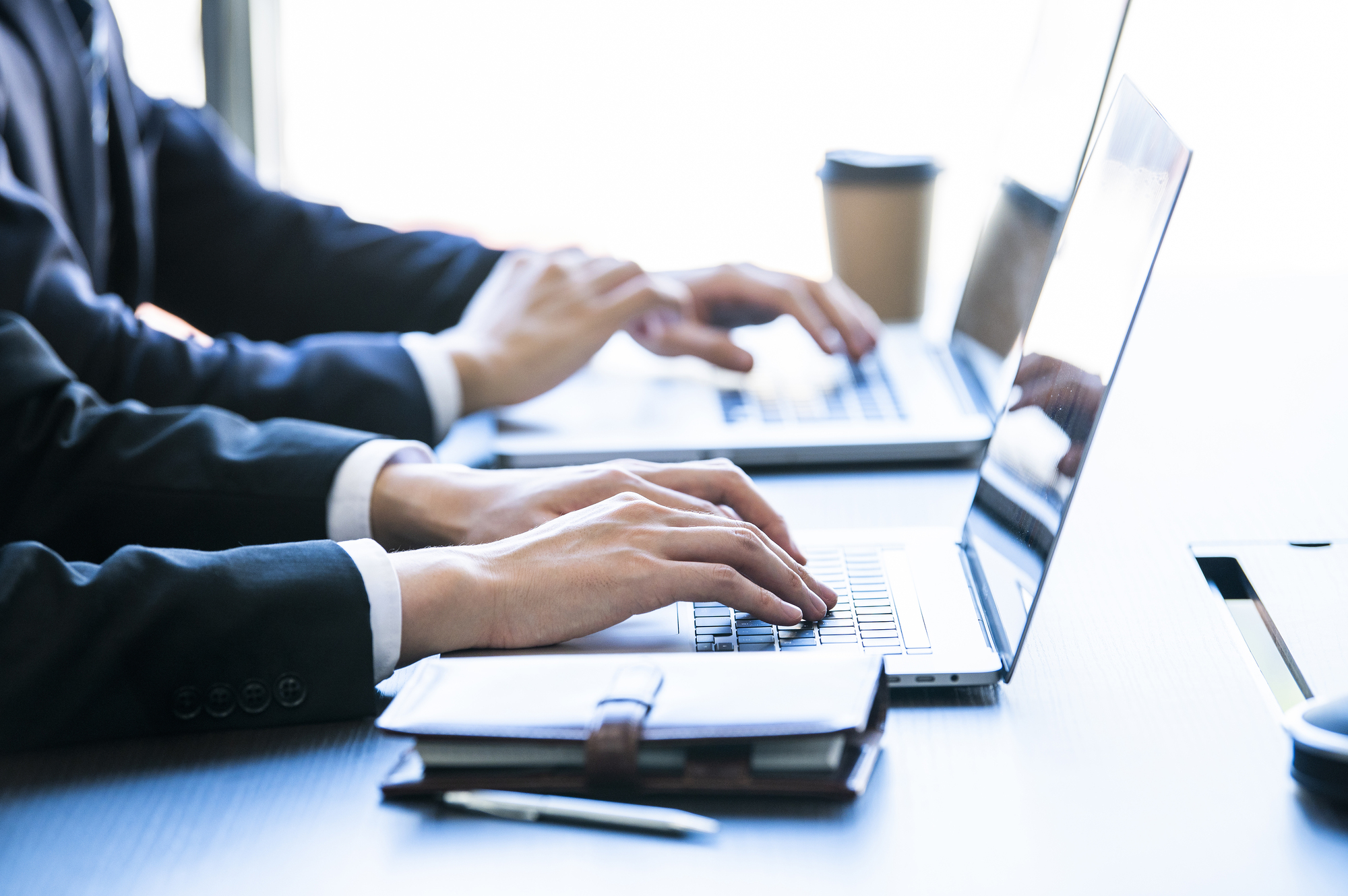 【2026年最新】AI契約書レビュー比較15選！料金・機能を徹底解説