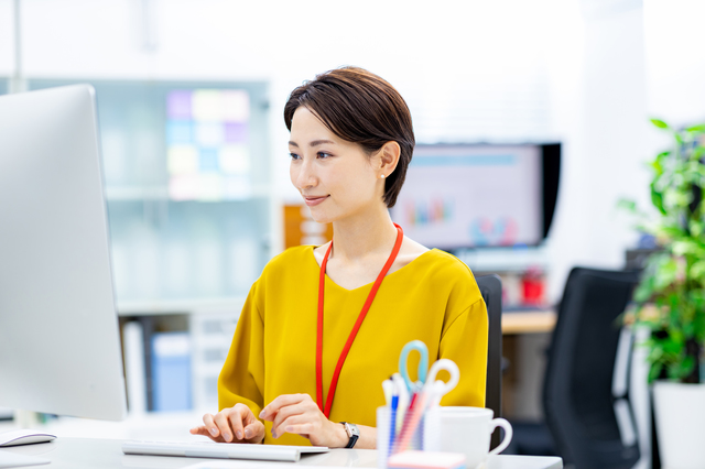 管理部門（バックオフィス）に向いている人の特徴とは？業務内容をもとに向き・不向きを解説